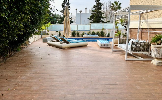 Revente - Villa -
Torrevieja - Costa Blanca