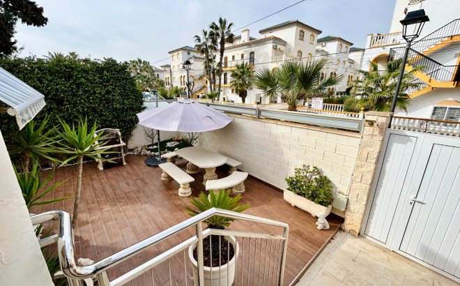 Revente - Villa -
Torrevieja - Costa Blanca