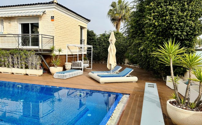 Revente - Villa -
Torrevieja - Costa Blanca