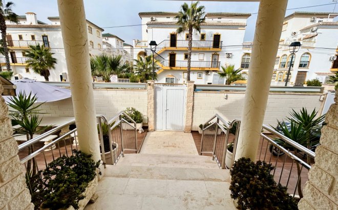 Revente - Villa -
Torrevieja - Costa Blanca