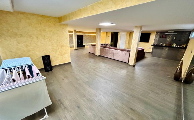 Revente - Villa -
Torrevieja - Costa Blanca