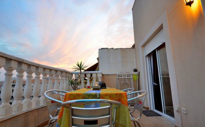 Resale - Penthouse -
Torrevieja - Playa del Cura