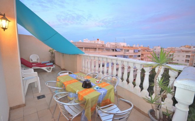 Resale - Penthouse -
Torrevieja - Playa del Cura