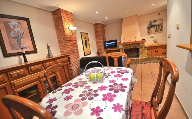 Resale - Penthouse -
Torrevieja - Playa del Cura