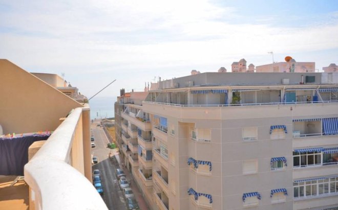 Resale - Penthouse -
Torrevieja - Playa del Cura