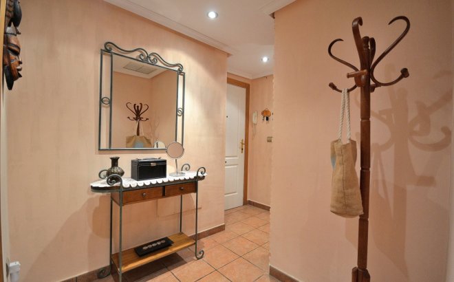 Resale - Penthouse -
Torrevieja - Playa del Cura