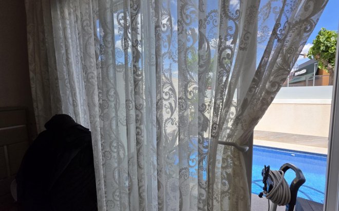 Resale - Villa -
Pilar de la Horadada - Zona Pueblo