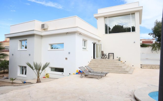 Resale - Villa -
Ciudad Quesada - Costa Blanca Sur