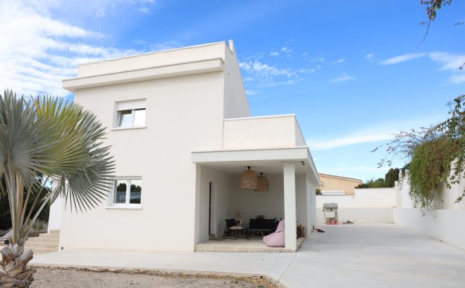 Resale - Villa -
Ciudad Quesada - Costa Blanca Sur