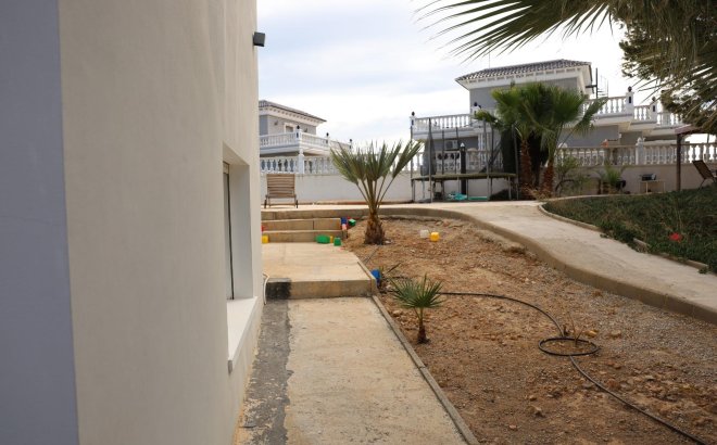 Resale - Villa -
Ciudad Quesada - Costa Blanca Sur