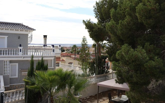 Resale - Villa -
Ciudad Quesada - Costa Blanca Sur