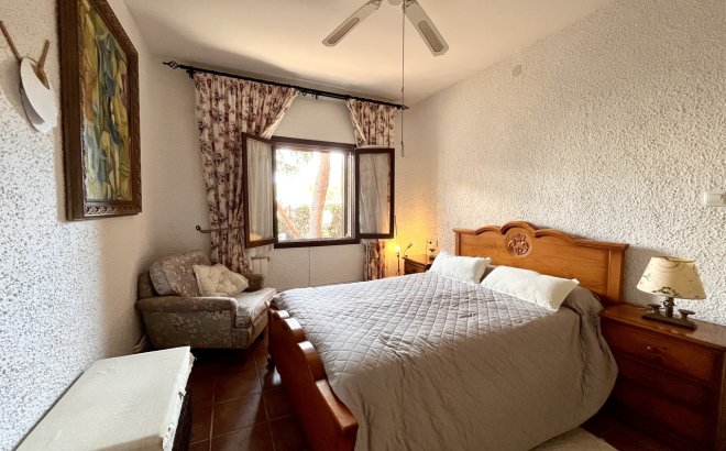 Resale - Villa -
Cabo Roig - Costa Blanca