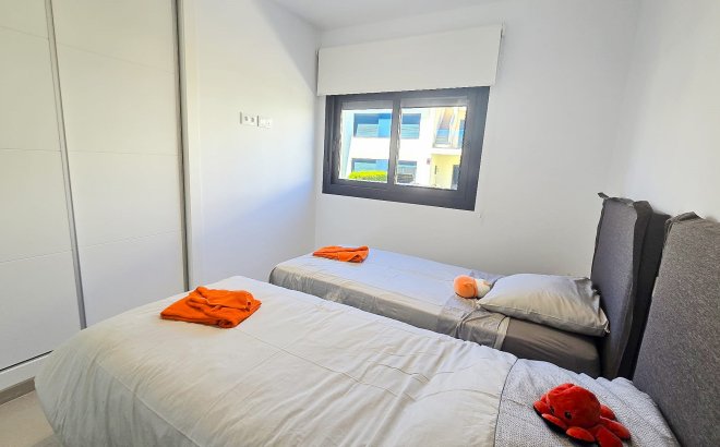 Resale - Penthouse -
Lo Romero Golf - Inland