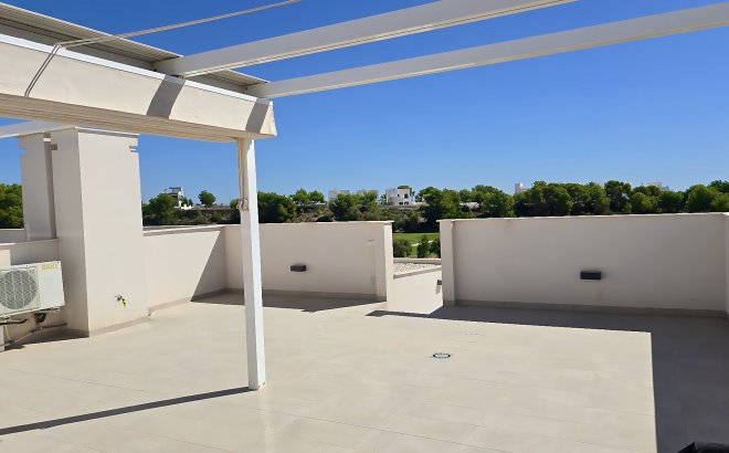 Resale - Penthouse -
Lo Romero Golf - Inland