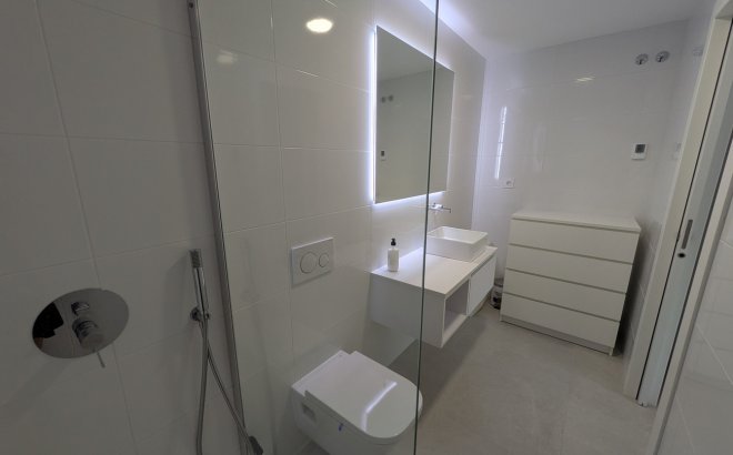 Resale - Bungalow -
Pilar de la Horadada - Costa Blanca