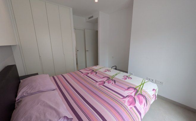 Resale - Bungalow -
Pilar de la Horadada - Costa Blanca