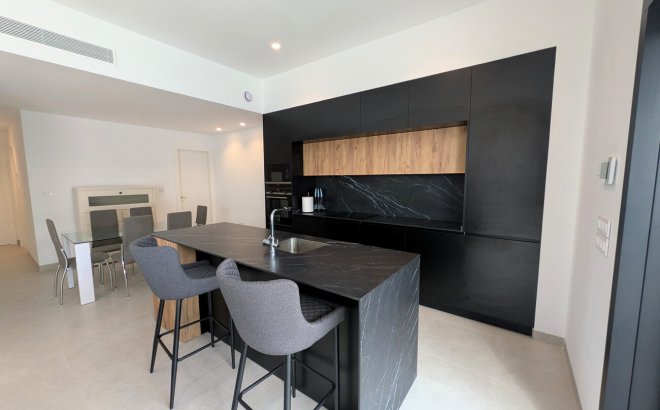 Resale - Bungalow -
Pilar de la Horadada - Costa Blanca