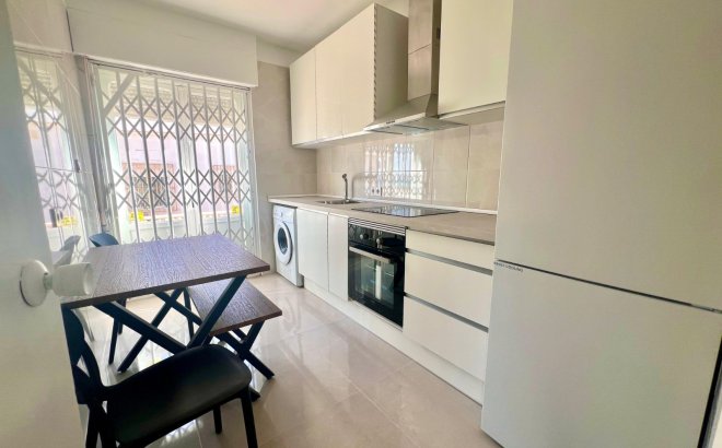 Resale - Villa -
La Mata - Costa Blanca