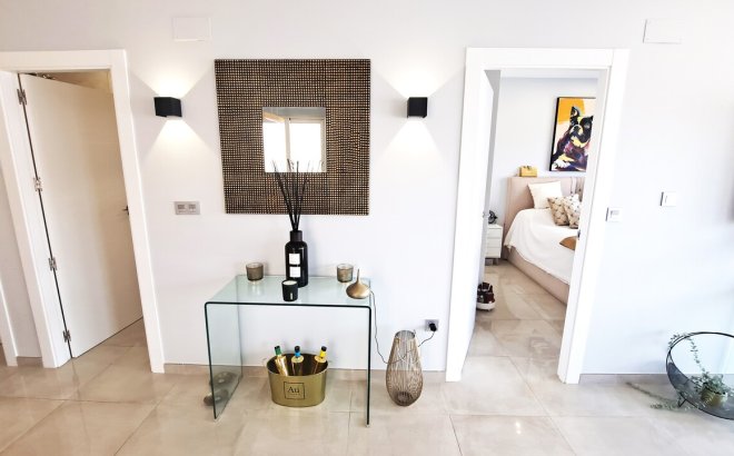 Resale - Villa -
Orihuela Costa - Costa Blanca