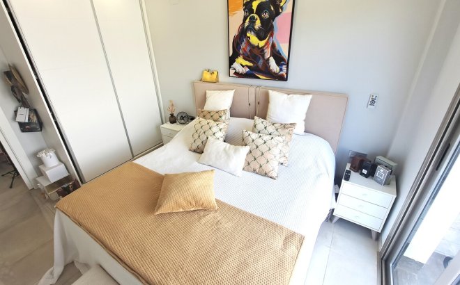 Resale - Villa -
Orihuela Costa - Costa Blanca