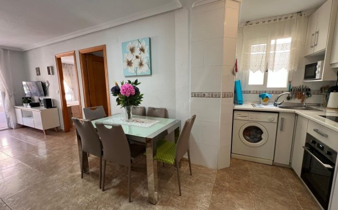 Resale - Apartment -
Torrevieja - Playa de los Locos