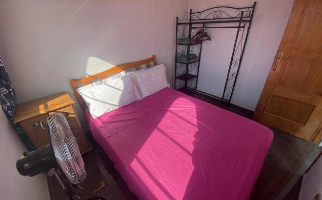 Resale - Villa -
La Zenia - Costa Blanca