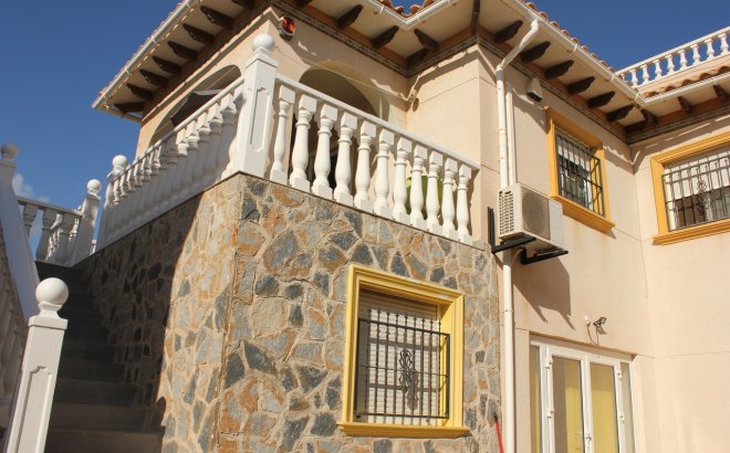 Resale - Villa -
La Zenia - Costa Blanca