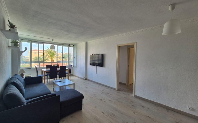 Revente - Appartement -
Torrevieja - Punta Prima