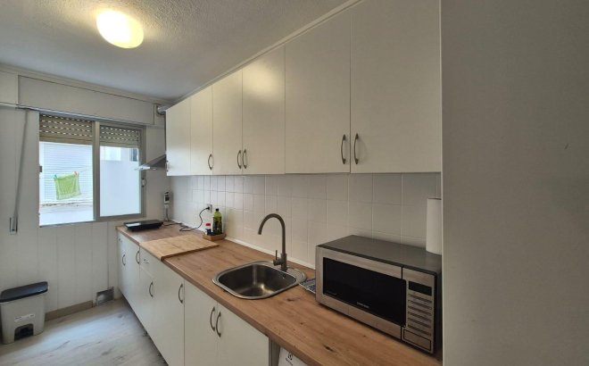 Revente - Appartement -
Torrevieja - Punta Prima