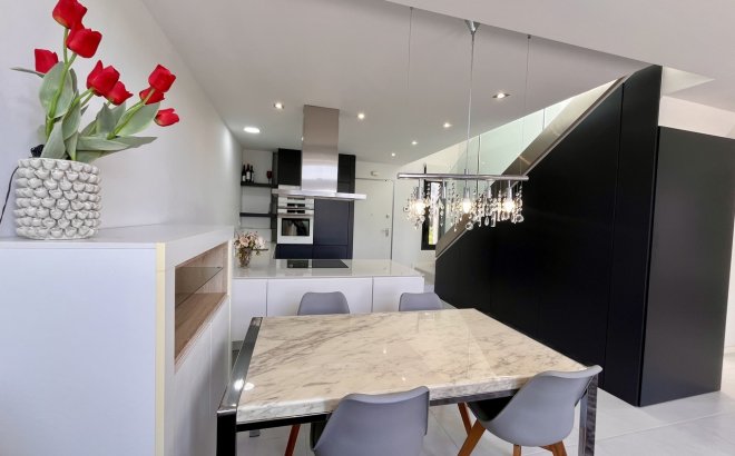 Resale - Villa -
Los Dolses - Inland