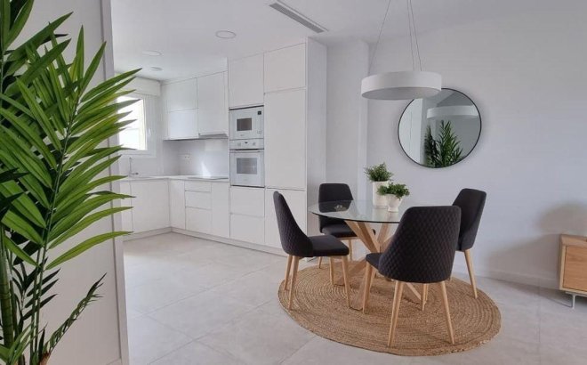 Revente - Town House -
Torrevieja - Aguas Nuevas