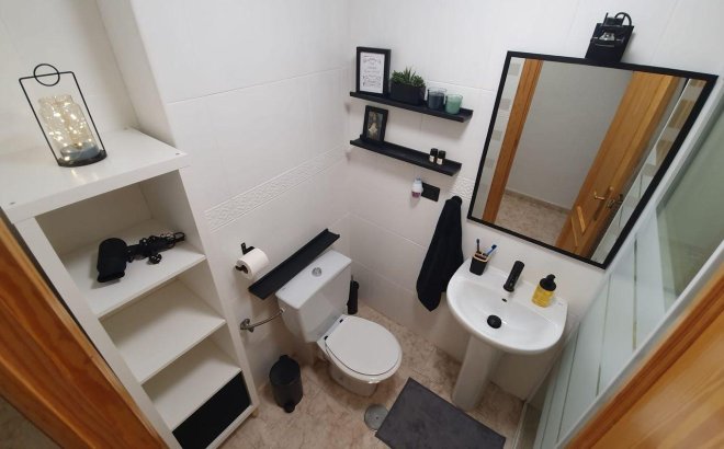 Resale - Apartment -
Torrevieja - Playa de los Locos