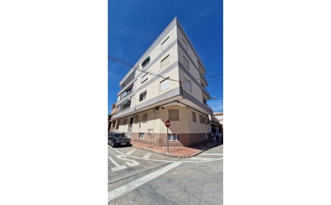 Resale - Apartment -
Torrevieja - Playa de los Locos