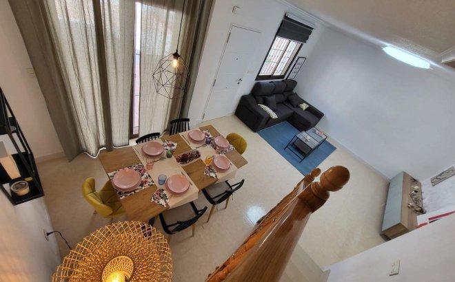 Resale - Town House -
San Miguel de Salinas - Ciudad De Las Comunicaciones