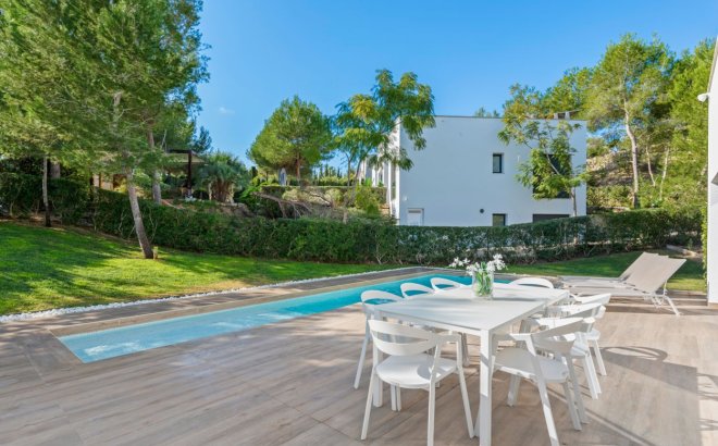 Resale - Villa -
Orihuela Costa - Costa Blanca