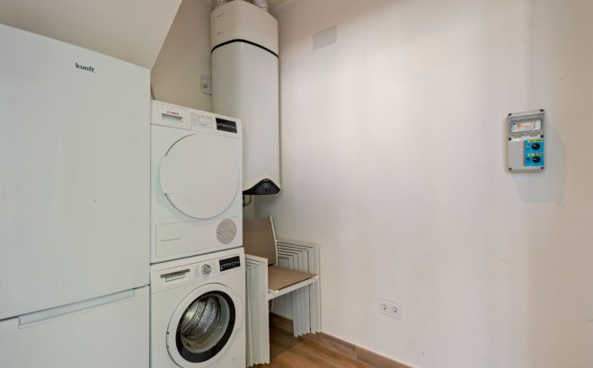 Resale - Villa -
Orihuela Costa - Costa Blanca