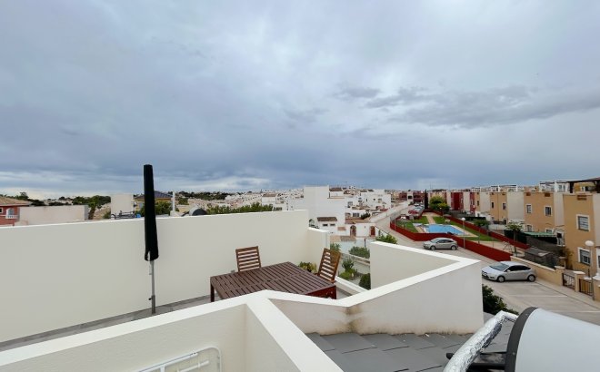 Resale - Apartment -
Los Balcones - Costa Blanca