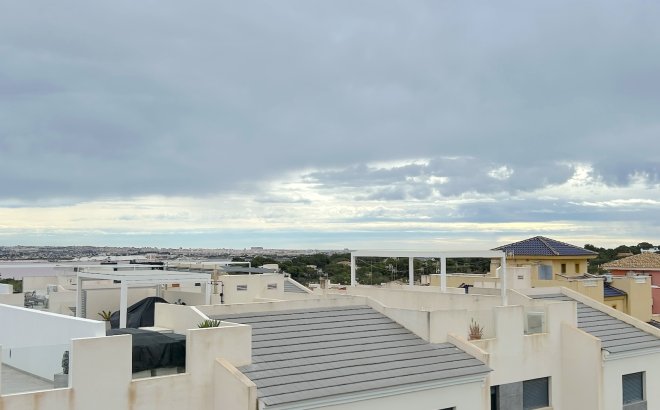 Resale - Apartment -
Los Balcones - Costa Blanca