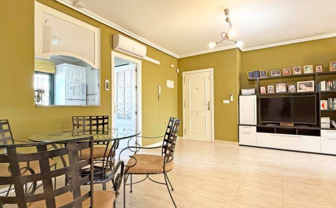 Resale - Apartment -
Orihuela Costa - Costa Blanca