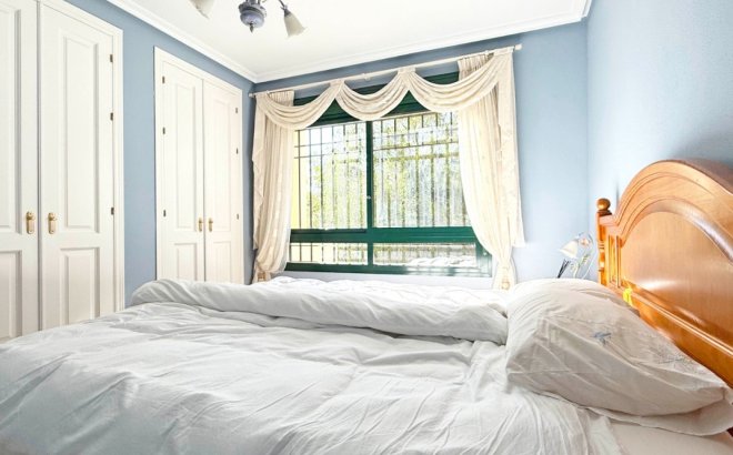 Resale - Apartment -
Orihuela Costa - Costa Blanca