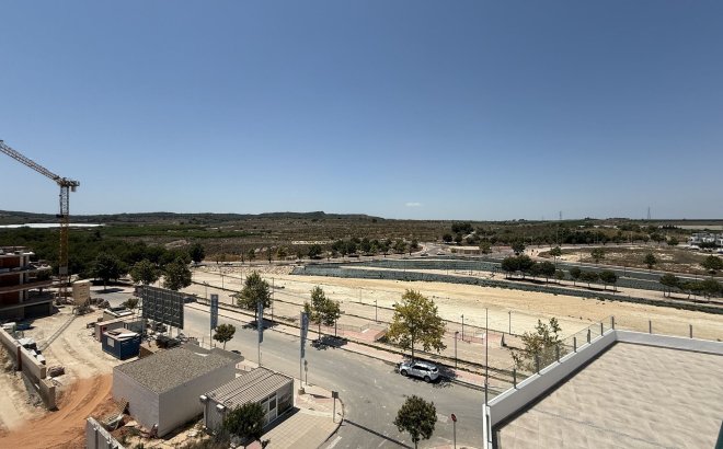 Resale - Penthouse -
San Miguel de Salinas - Inland