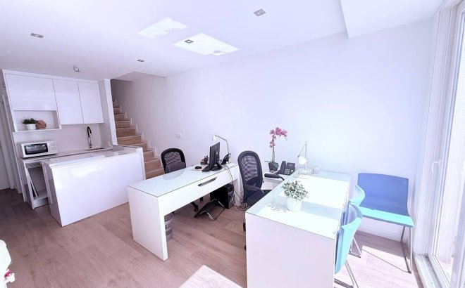 Resale - Town House -
Orihuela Costa - Las Filipinas