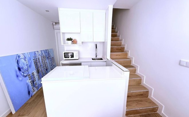 Resale - Town House -
Orihuela Costa - Las Filipinas