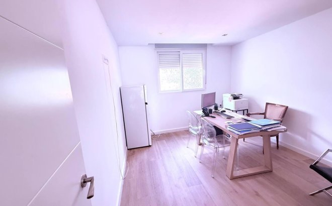 Resale - Town House -
Orihuela Costa - Las Filipinas