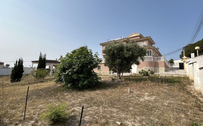 Resale - Villa -
Ciudad Quesada - Costa Blanca