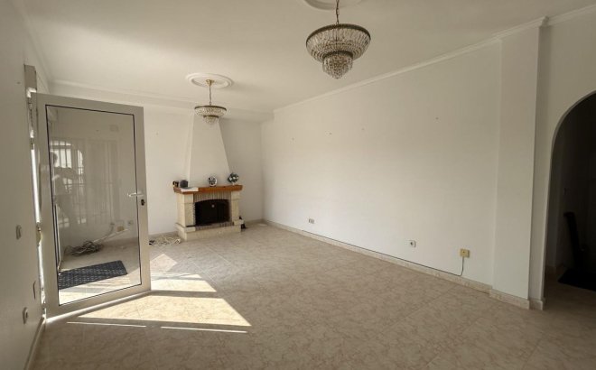 Resale - Villa -
Ciudad Quesada - Costa Blanca