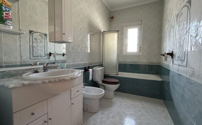 Resale - Villa -
Ciudad Quesada - Costa Blanca