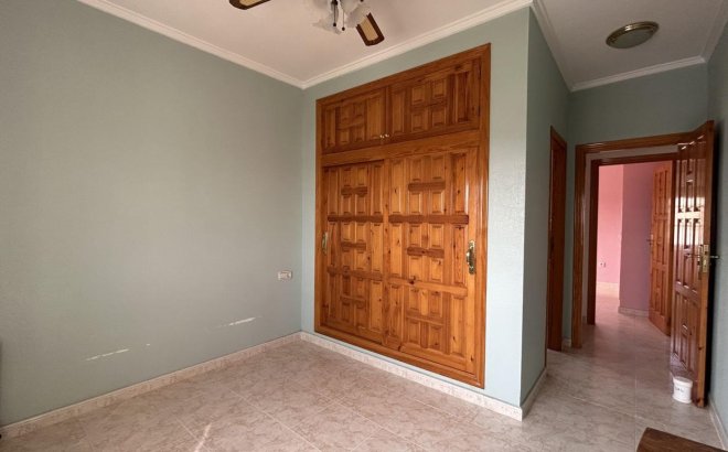 Resale - Villa -
Ciudad Quesada - Costa Blanca