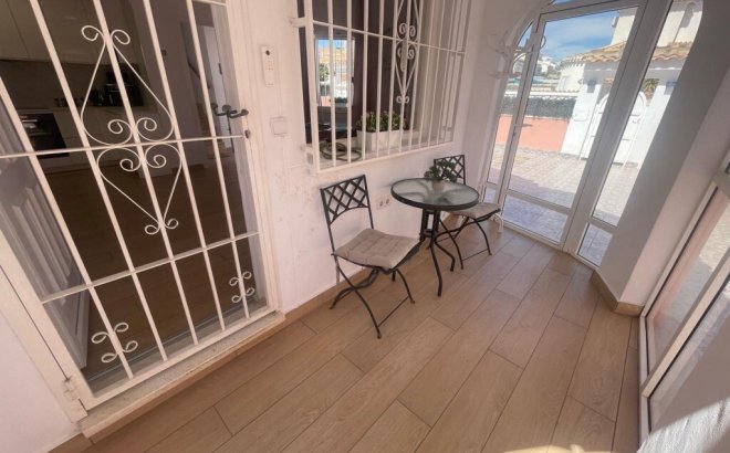 Resale - Villa -
Playa Flamenca - Costa Blanca