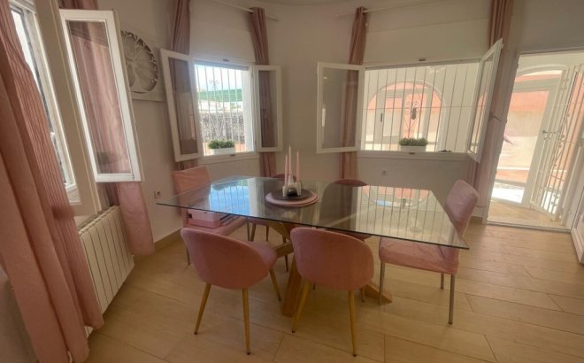 Resale - Villa -
Playa Flamenca - Costa Blanca